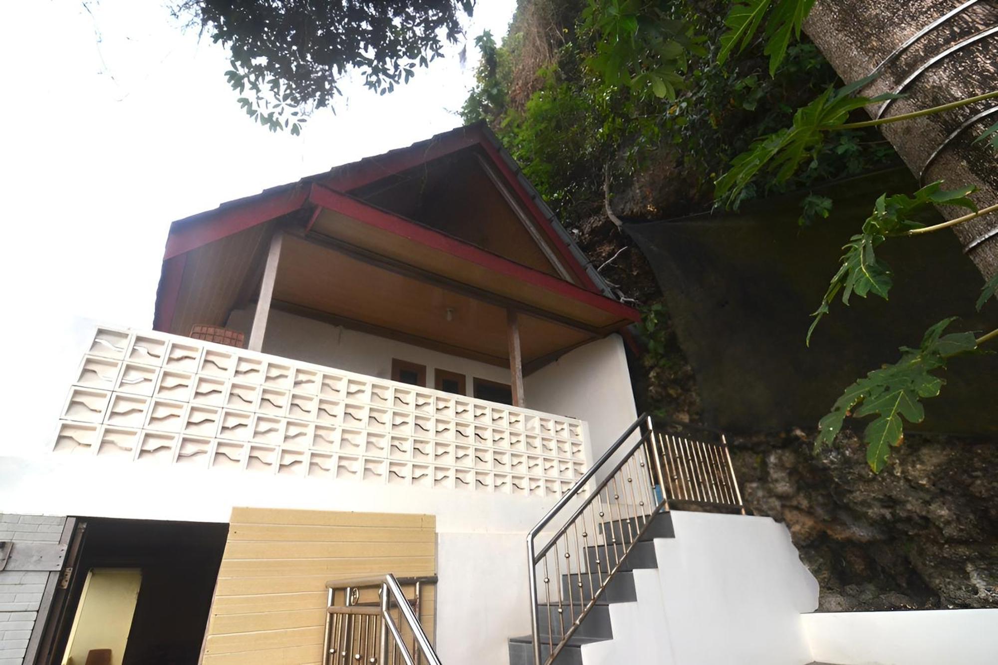 Villa Kopiori Yogyakarta Exterior photo